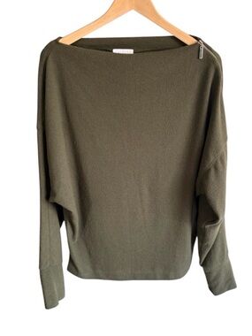 Olive Green Zip-Accent by Korye
